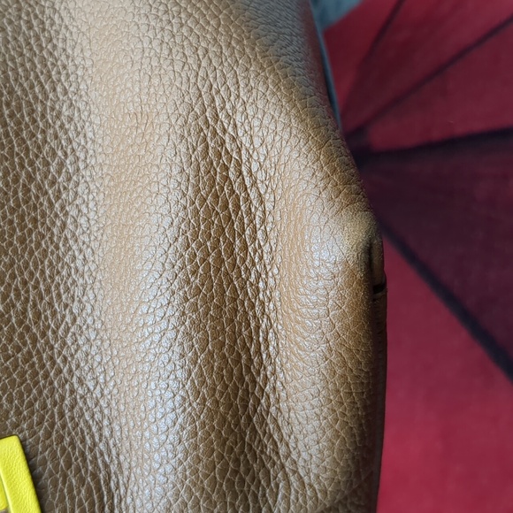 Michael Kors Karson Two-Tone purse - Picture 10 of 16